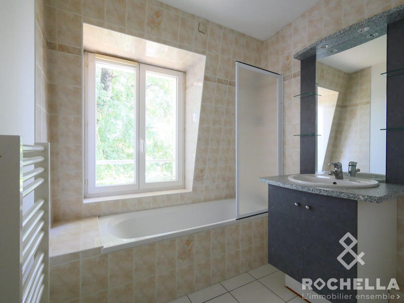 Appartement - 88 m² - 5 pièces