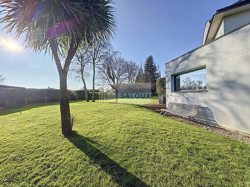 Maison - 115 m² - 6 pièces