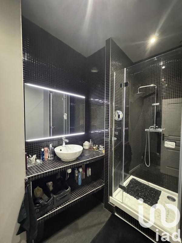 Appartement - 185 m² - 6 pièces