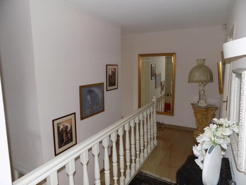 Villa - 195 m² - 6 pièces