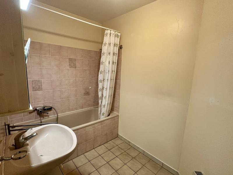 Appartement - 77 m² - 3 pièces