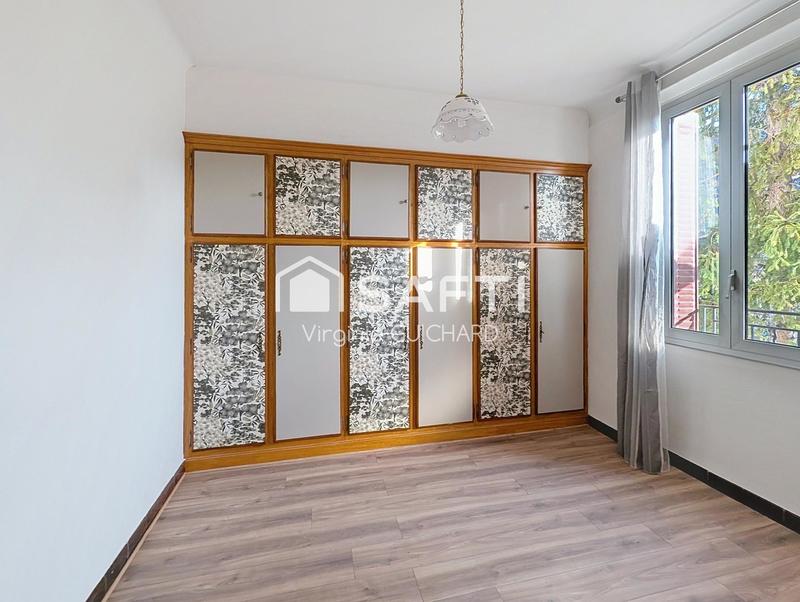 Maison - 138 m² - 5 pièces