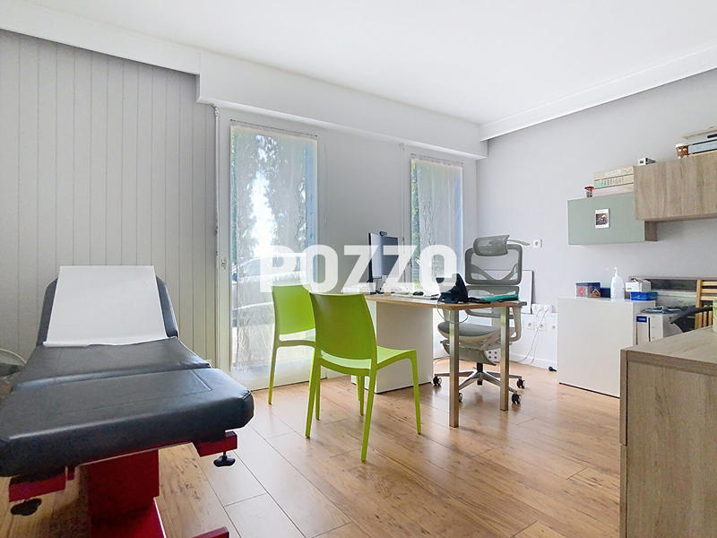 Immeuble - 336 m² - 12 pièces