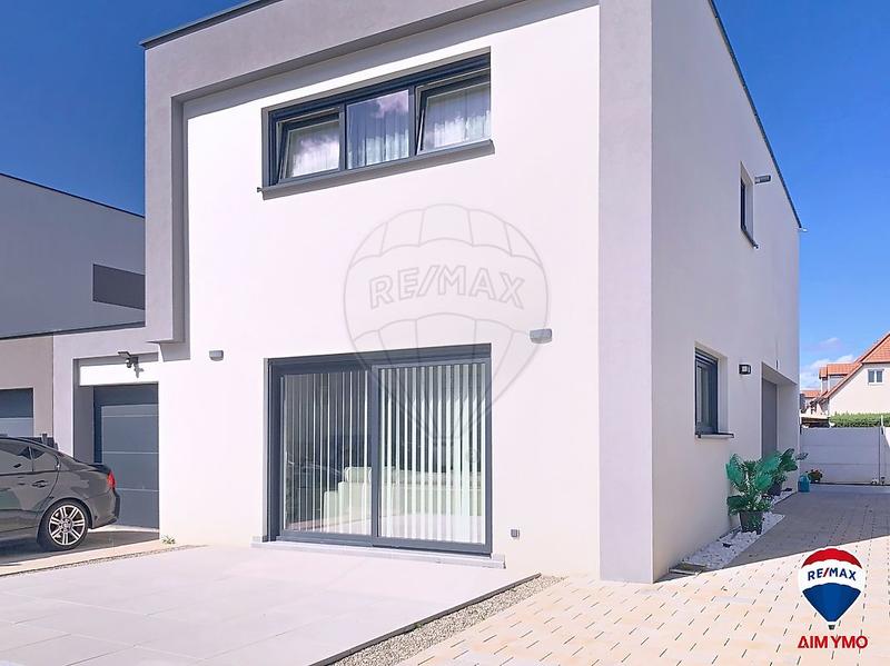 Maison - 127 m² - 5 pièces