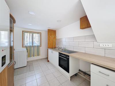 Maison - 110 m² - 8 pièces