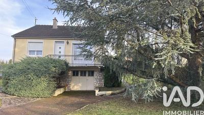 Maison - 80 m² - 4 pièces