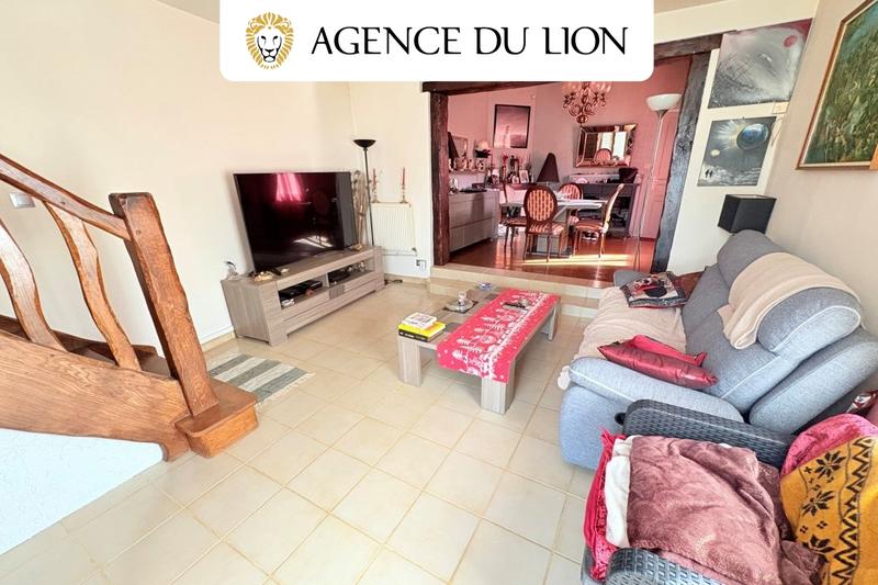 Maison - 102 m² - 4 pièces