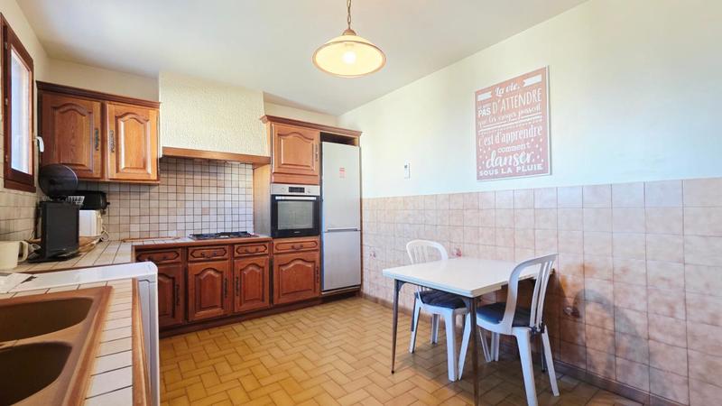 Maison - 94 m² - 4 pièces