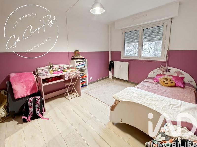 Appartement - 84 m² - 4 pièces