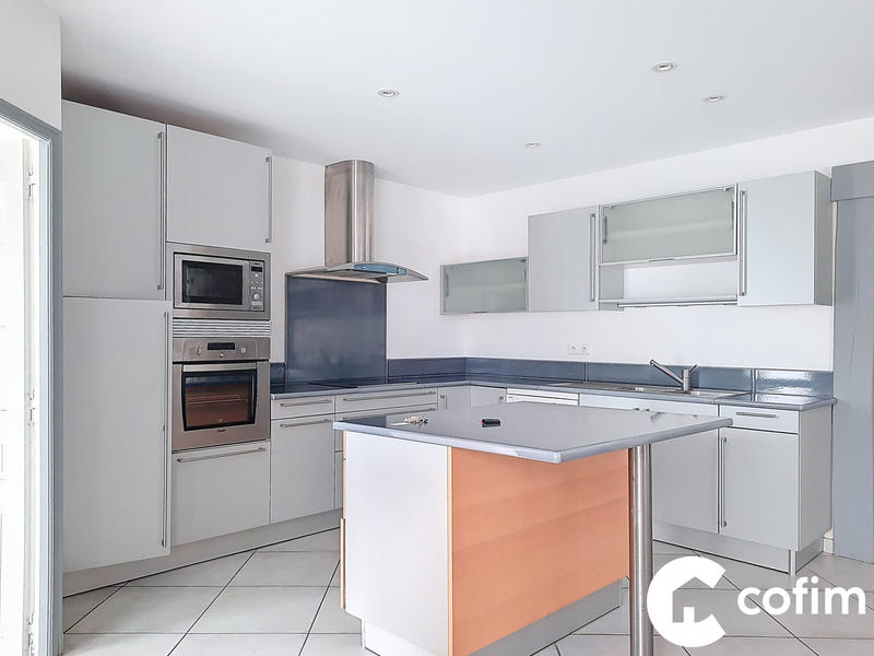 Maison ancienne - 166 m² - 4 pièces