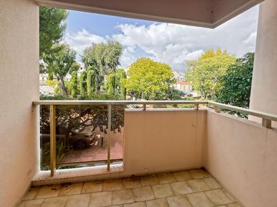 Studio - 24 m² - 1 pièce