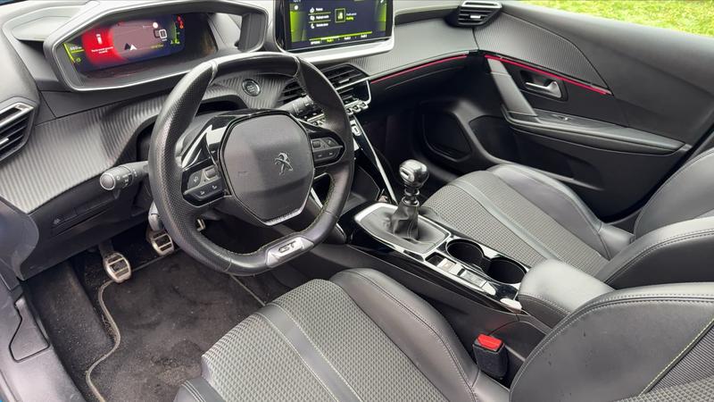 Peugeot 208 1.2 PureTech 100 Gt Line