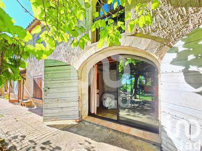 Maison - 252 m² - 10 pièces