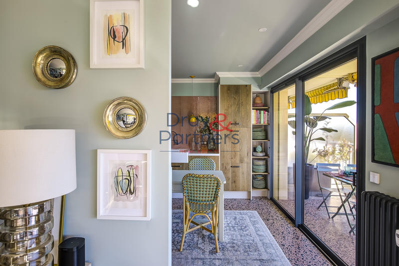 Appartement - 80 m² - 3 pièces