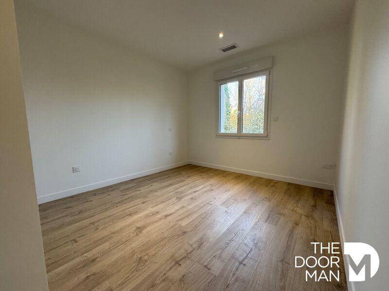 Maison - 98 m² - 5 pièces