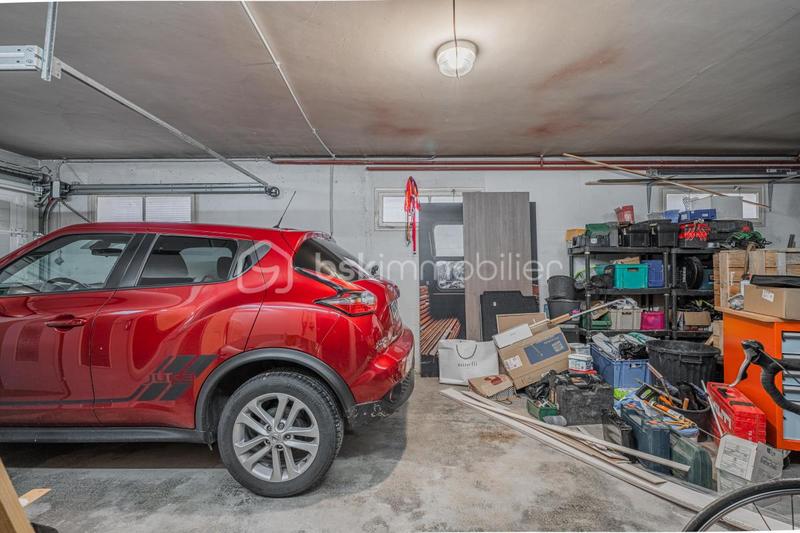 Appartement - 100 m² - 3 pièces