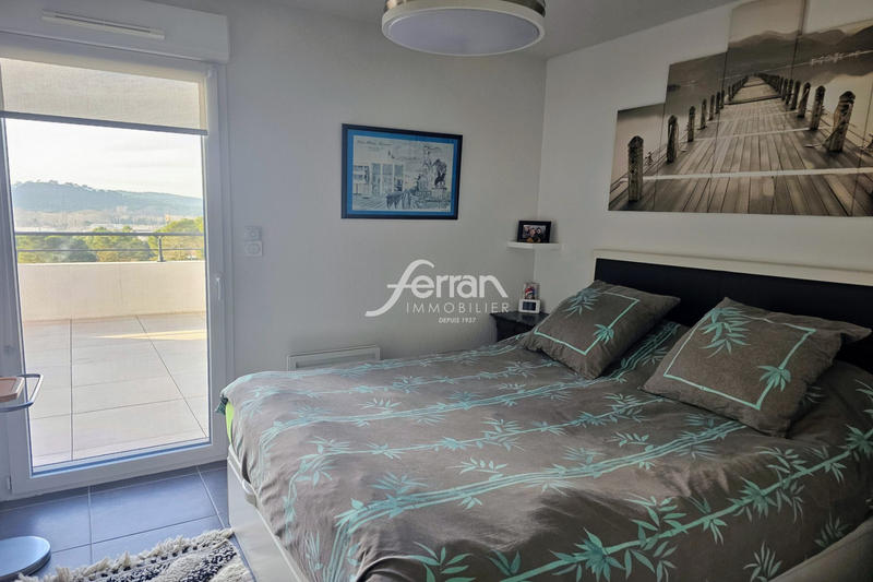 Appartement - 93 m² - 4 pièces