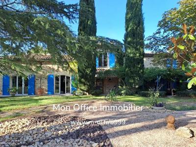 Maison de campagne - 290 m² - 10 pièces