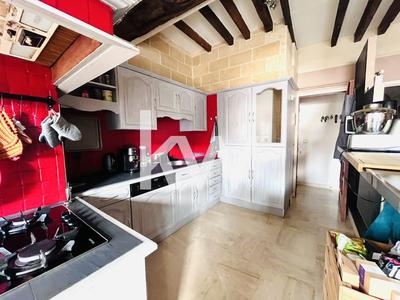 Appartement - 99 m² - 5 pièces