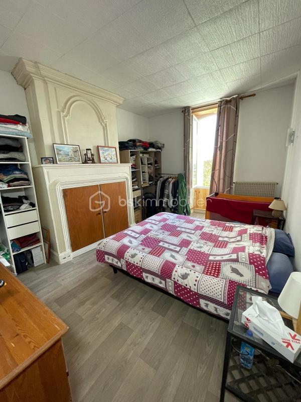 Maison en pierre - 77 m² - 4 pièces