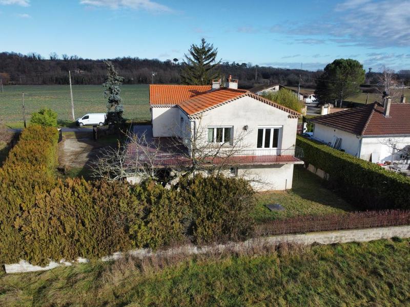Maison - 144 m² - 5 pièces