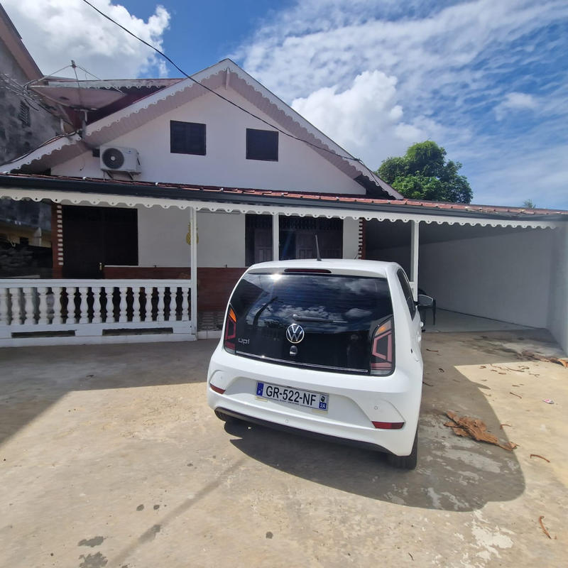 Maison - 15 m² - 5 pièces