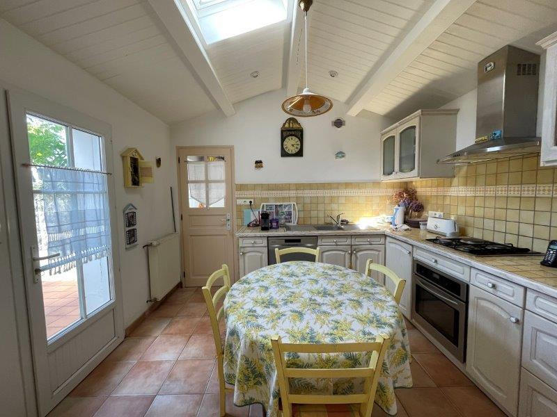 Maison - 121 m² - 4 pièces