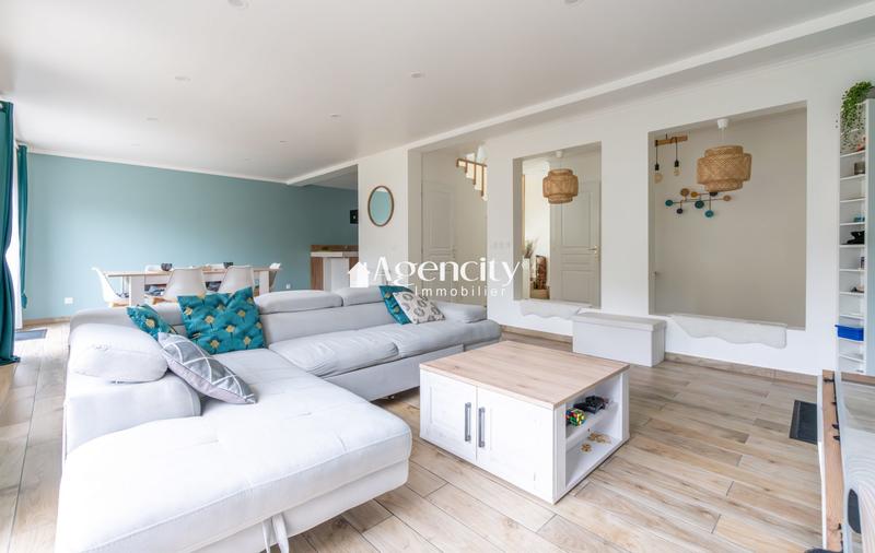 Maison - 125 m² - 6 pièces