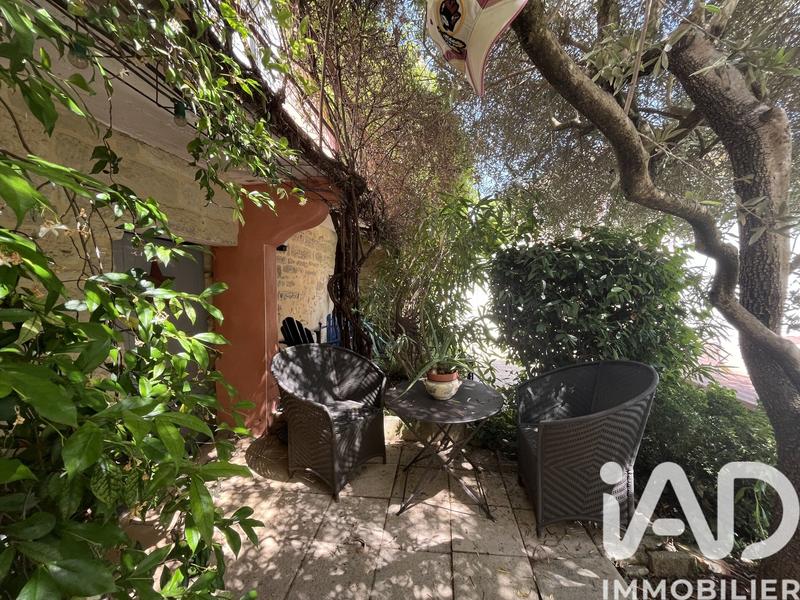 Maison - 225 m² - 11 pièces