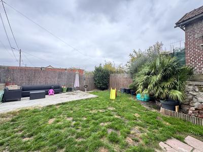 Maison - 109 m² - 6 pièces