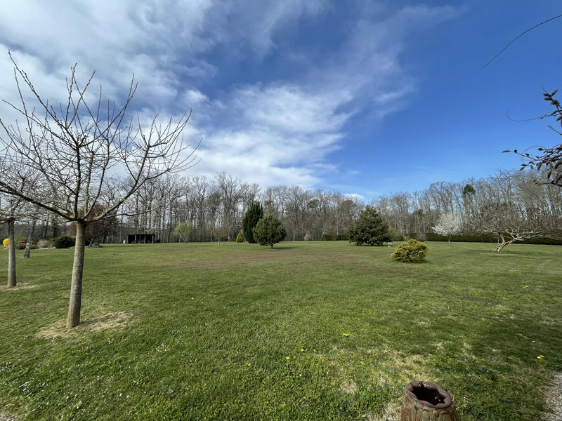 Maison - 435 m² - 14 pièces