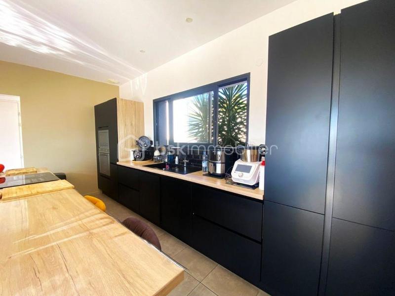 Maison - 122 m² - 6 pièces