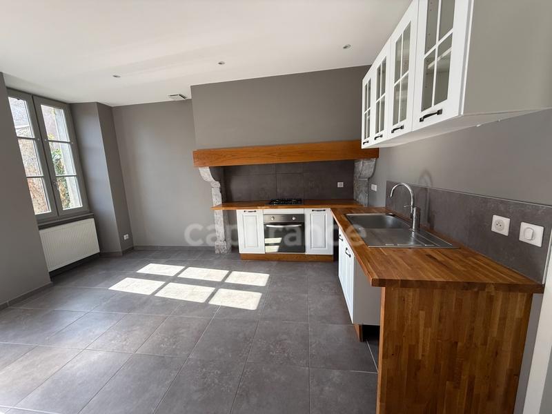 Maison - 153 m² - 5 pièces