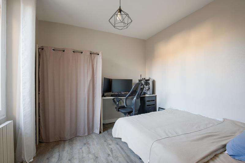 Maison - 175 m² - 11 pièces