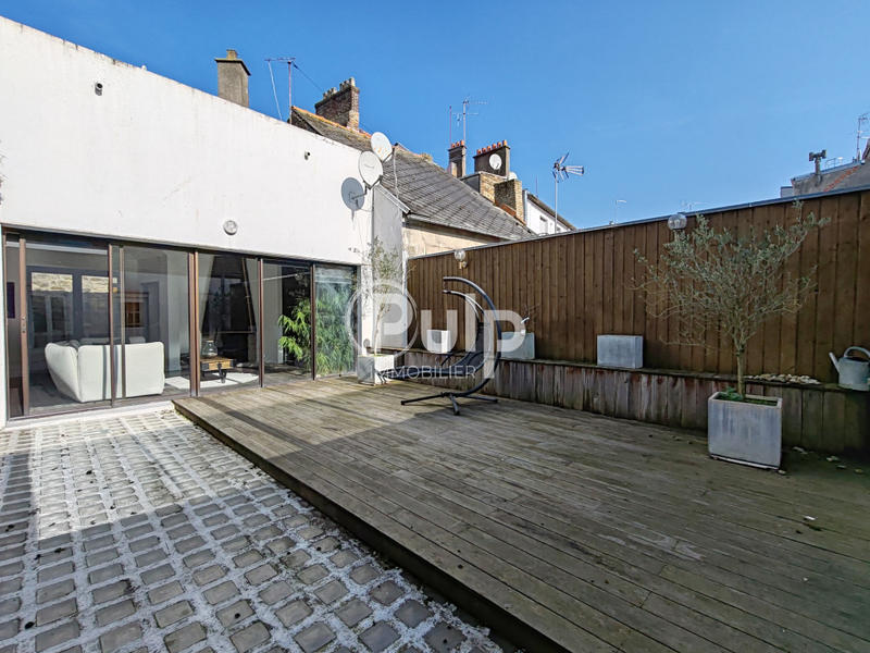 Appartement - 225 m² - 5 pièces