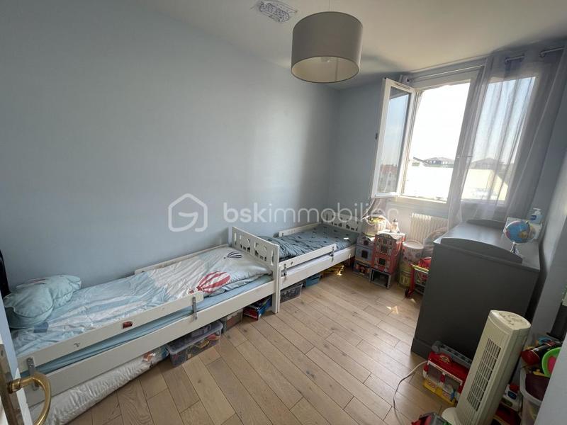 Appartement - 66 m² - 4 pièces