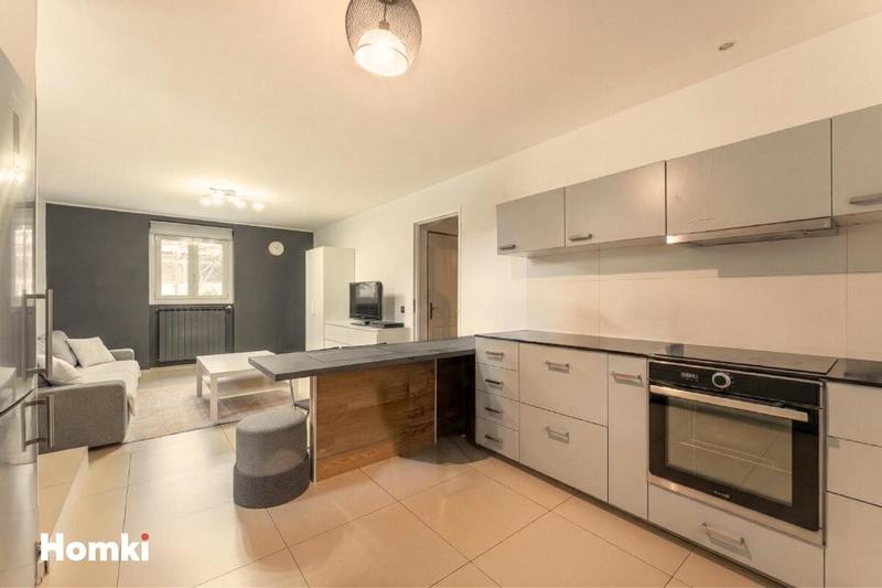 Villa - 210 m² - 6 pièces