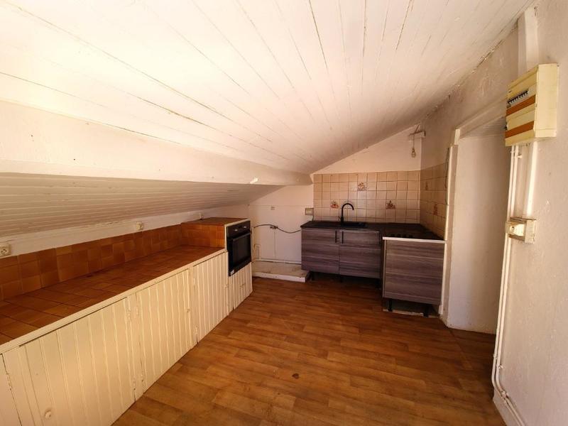 Maison en pierre - 122 m² - 7 pièces