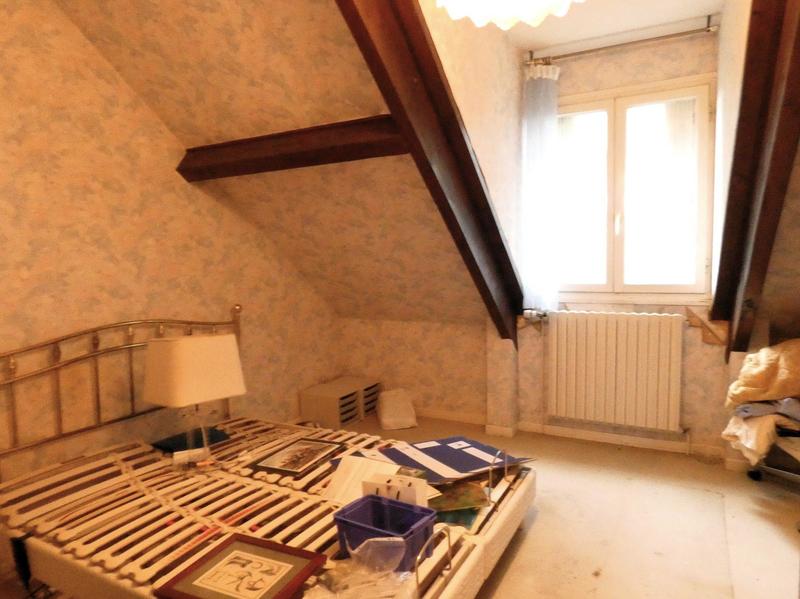 Maison traditionnelle - 176 m² - 7 pièces