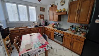 Immeuble - 183 m² - 9 pièces