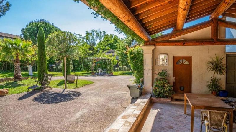 Mas - 186 m² - 4 pièces