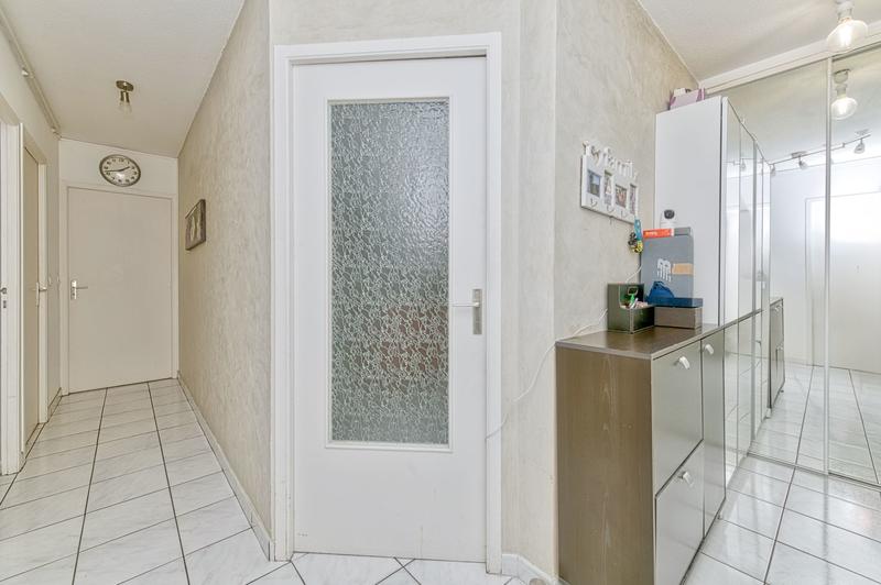 Appartement - 102 m² - 5 pièces