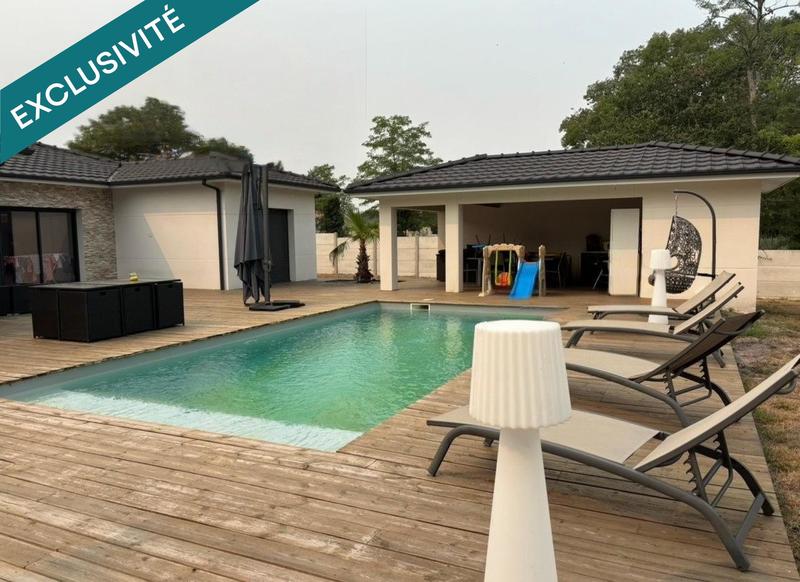 Villa - 190 m² - 6 pièces