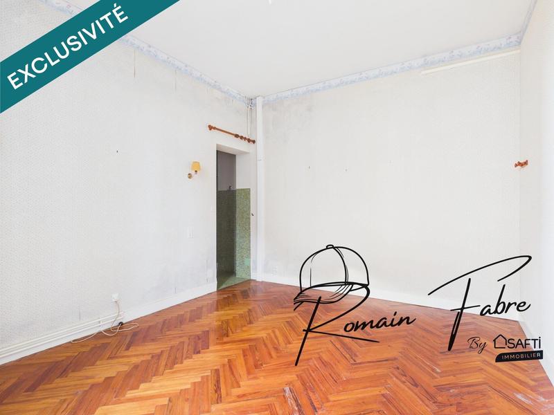 Maison - 397 m² - 14 pièces