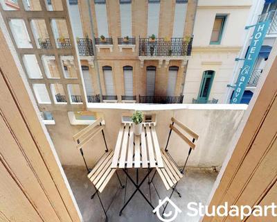 Chambre - 60 m² - 1 pièce