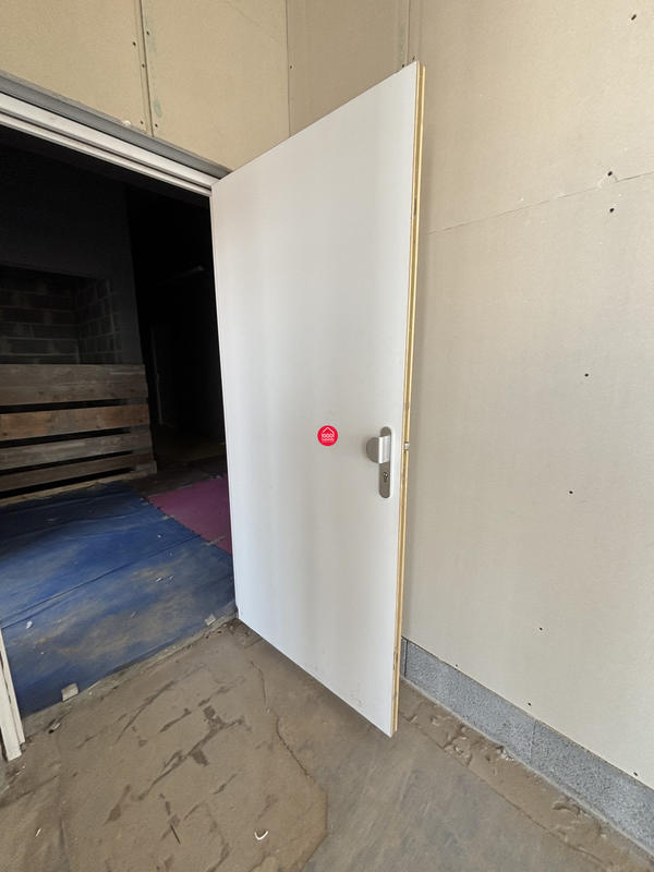 Appartement - 84 m² - 1 pièce