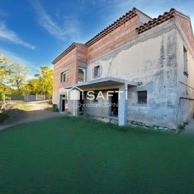 Maison - 190 m² - 6 pièces