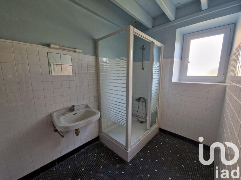 Maison - 208 m² - 12 pièces