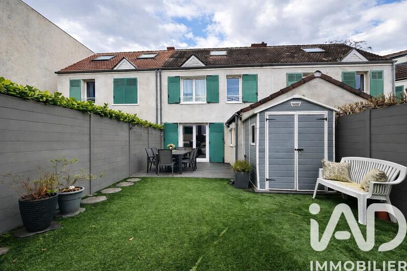 Maison - 98 m² - 5 pièces