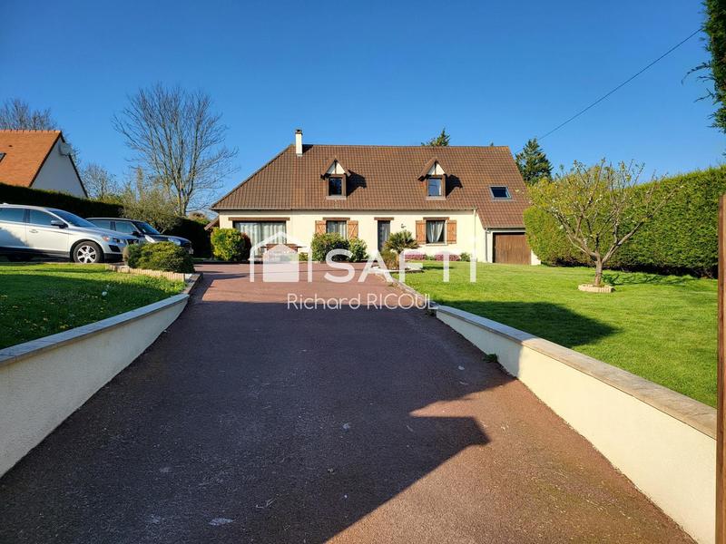 Maison - 160 m² - 9 pièces